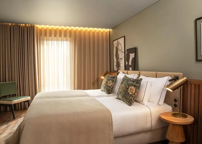 מלון Fontinha Porto, Trademark Collection By Wyndham 4*